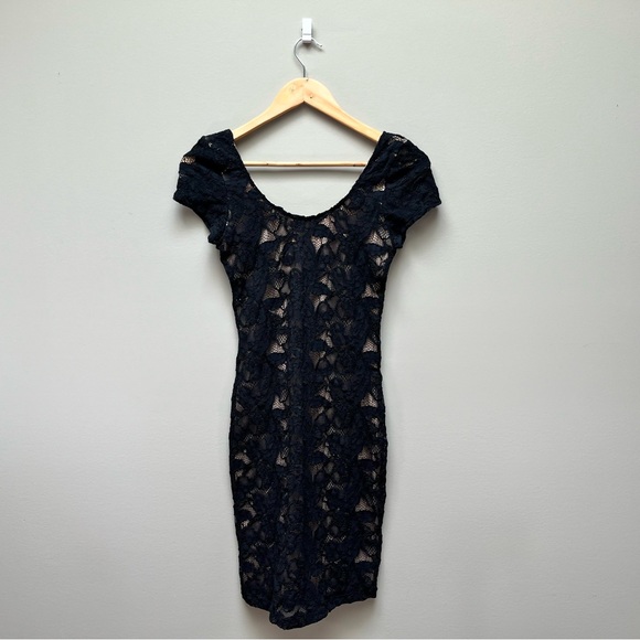 Nightcap Clothing Knockout Black Lace Dress, US Size XS - Picture 6 of 6
